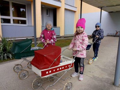 Retro kočíky v MŠ Ladce 2018