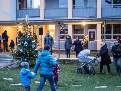 Rozsvecovanie vianočného stromčeka v MŠ 2018