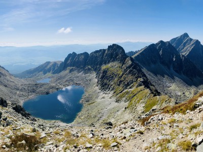 Pohľad z Bystrej Lávky na Furkotské plesá a do Furkotskej doliny